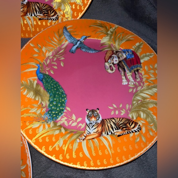Williams Sonoma Palace RAJ Dinner Plates  Set of 5 Tiger Elephant Peacock & Bird - Picture 6 of 14